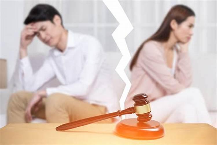 丈夫先提出来离婚妻子应该怎样应对？男人彻底想离婚怎么挽回