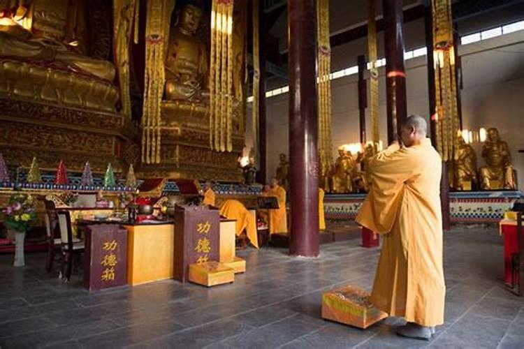 道教和佛教有何不同，道士也有清规戒律吗