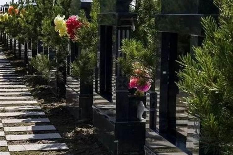 公墓下葬需要做法事吗