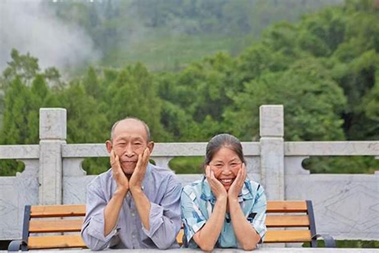 70岁的老夫妻怎么过七夕节
